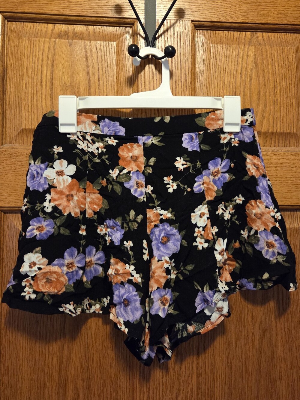 Forever 21 Floral Black High-Waist Women’s Shorts